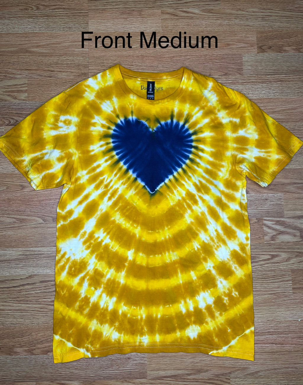 Medium Unisex Mountaineer Heart Tshirt