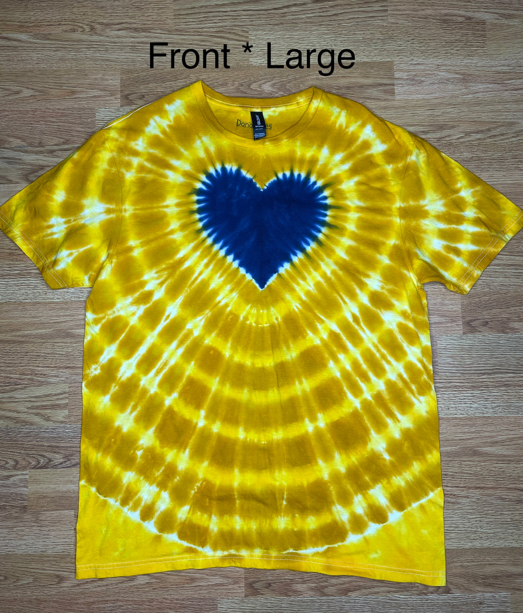 Large Unisex Mountaineer Heart Tshirt